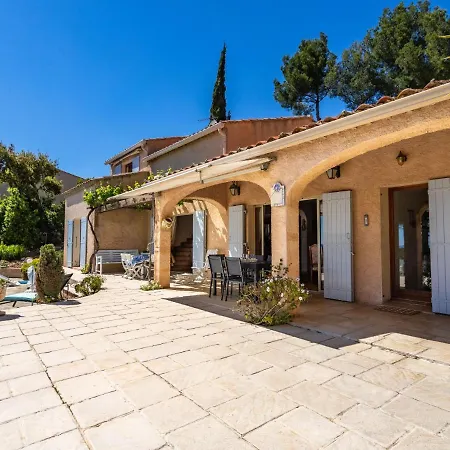 וילה Maison De L'hubac Bleu By Interhome